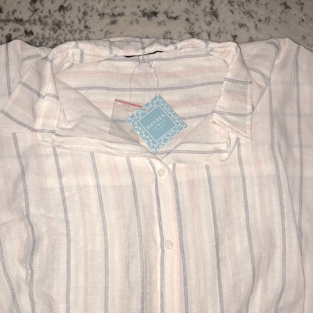 Collared Beach Top - Picture 2 of 2